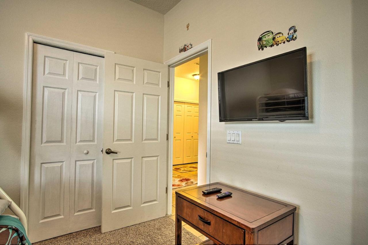 Quiet Condo With Balcony About 2 Miles To Disney World! Orlando Luaran gambar
