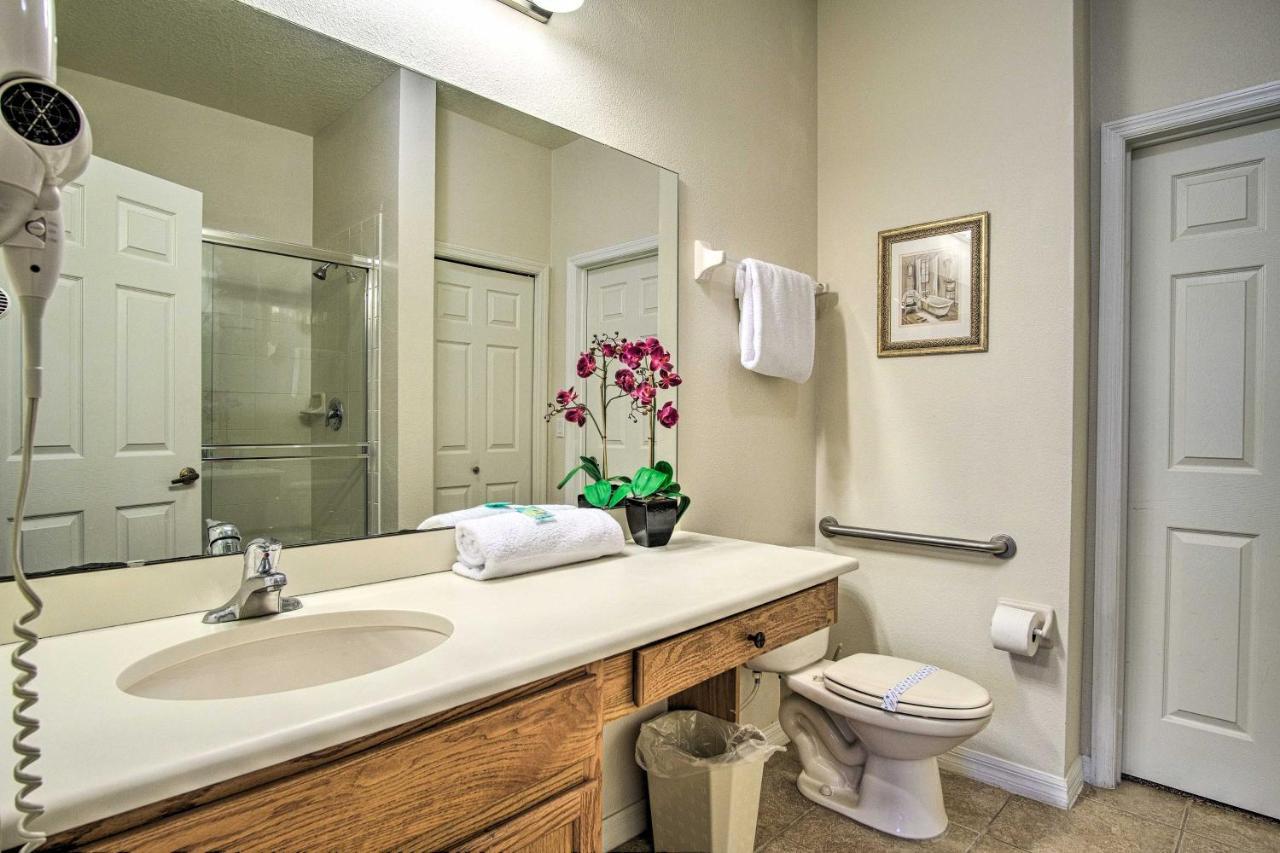 Quiet Condo With Balcony About 2 Miles To Disney World! Orlando Luaran gambar